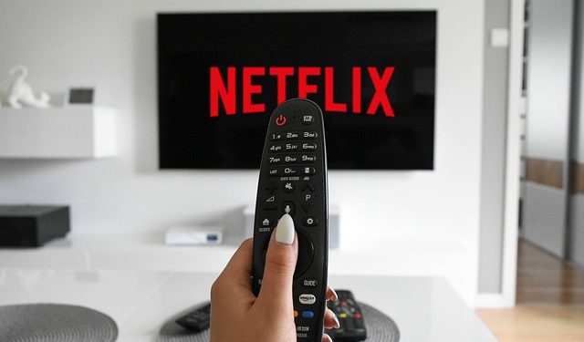 Netflix conviene? Come registrarsi e costi dell’abbonamento