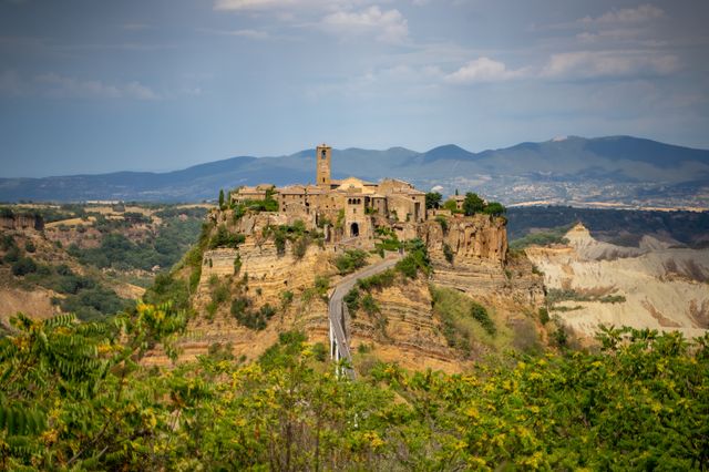 Quanto tempo serve per visitare Civita di Bagnoregio? Itinerari da due ore, mezza giornata e un giorno