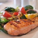 Dieta mediterranea 2025: evoluzione, benefici e come seguirla nel mondo moderno