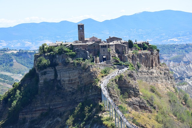 Civita di Bagnoregio in un giorno: cosa vedere, itinerario e consigli utili